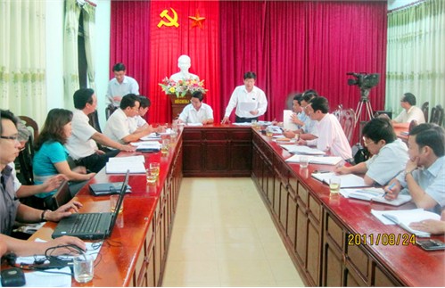 BAN KINH TẾ VÀ NGÂN SÁCH LÀM VIỆC VỚI UBND HUYỆN ĐỨC THỌ