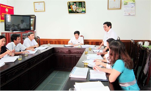 HĐND giám sát tại Công ty CP Dược và Công ty CP Sách - Thiết bị trường học Hà Tĩnh